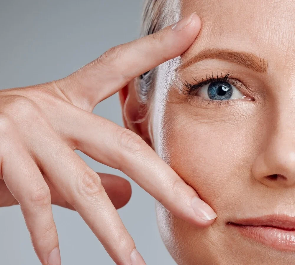 Bez spuštenih kapaka i podočnjaka – zašto je ovo jedan od najpopularnijih zahvata