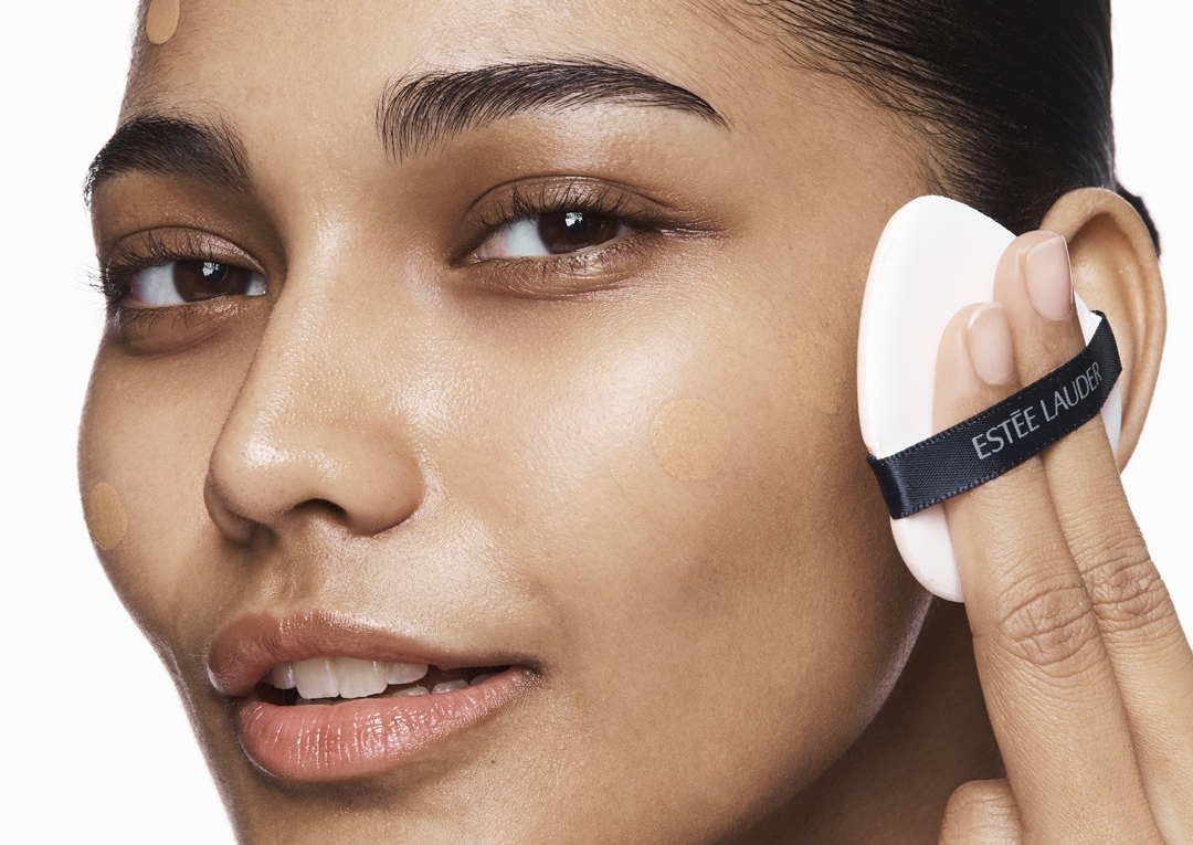 Estée Lauder predstavlja novi Double Wear Stay - in - Place Makeup