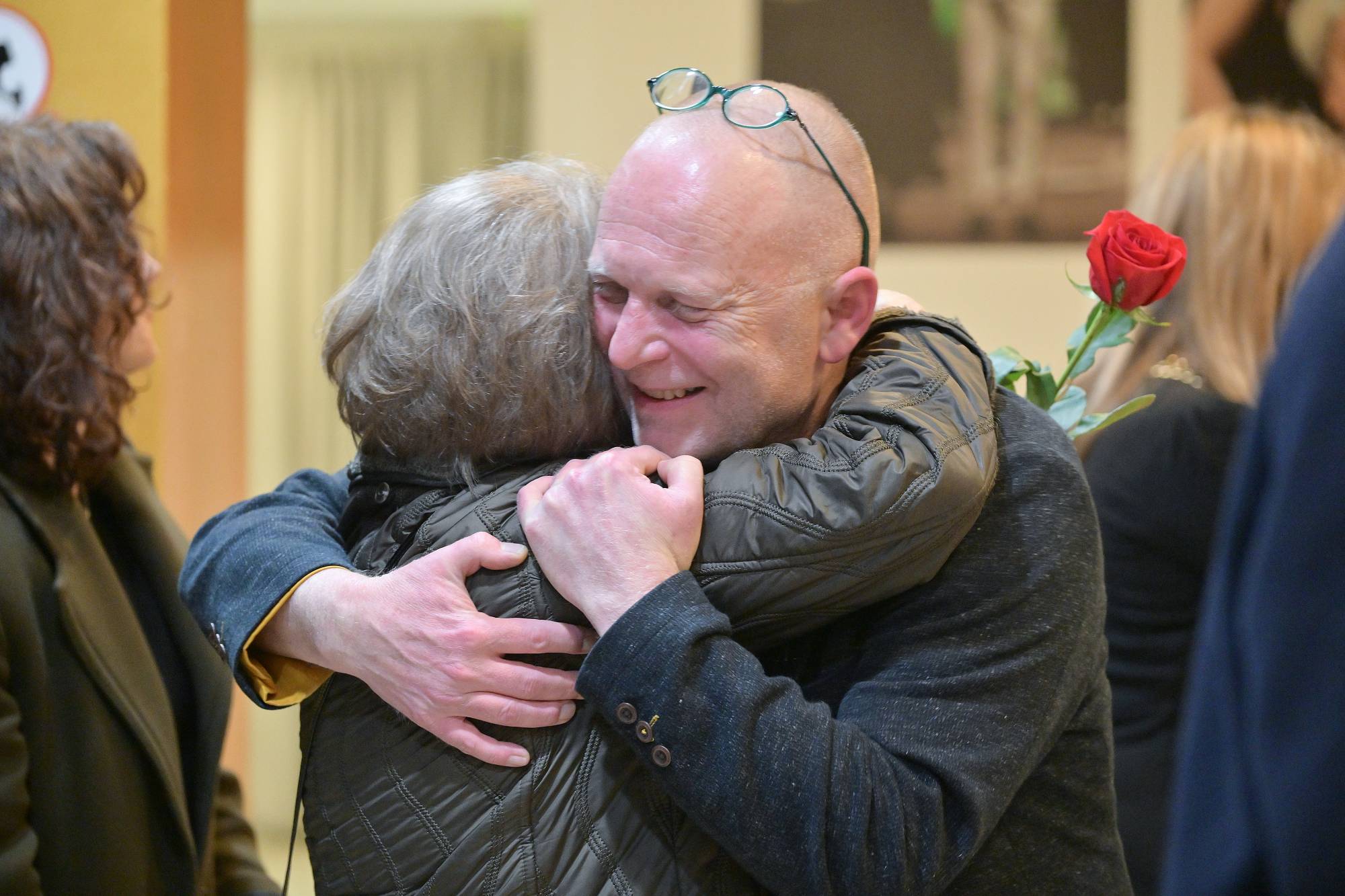 Zagrebačka premijera SOLARIS DVA donosi hibridnu scensku viziju između prošlosti, projekcije i umjetne inteligencije