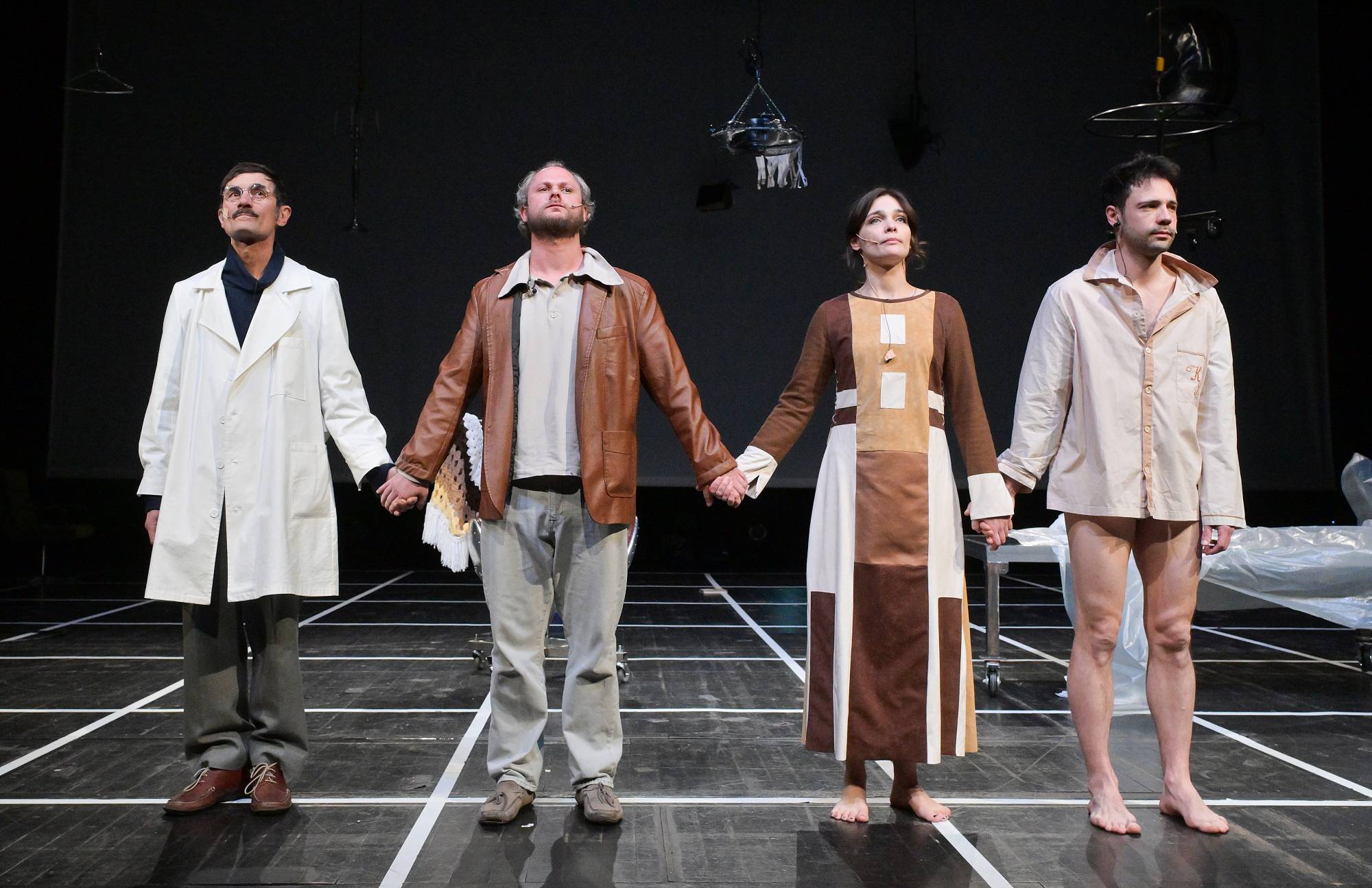 Zagrebačka premijera SOLARIS DVA donosi hibridnu scensku viziju između prošlosti, projekcije i umjetne inteligencije