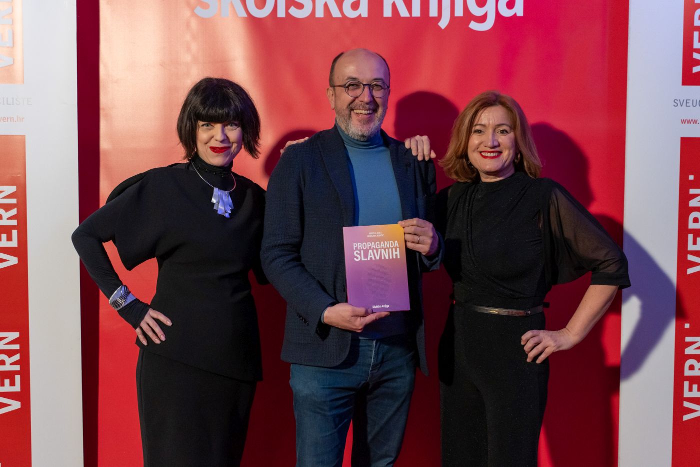 Predstavljanje knjige Propaganda slavnih popratila brojna poznata lica