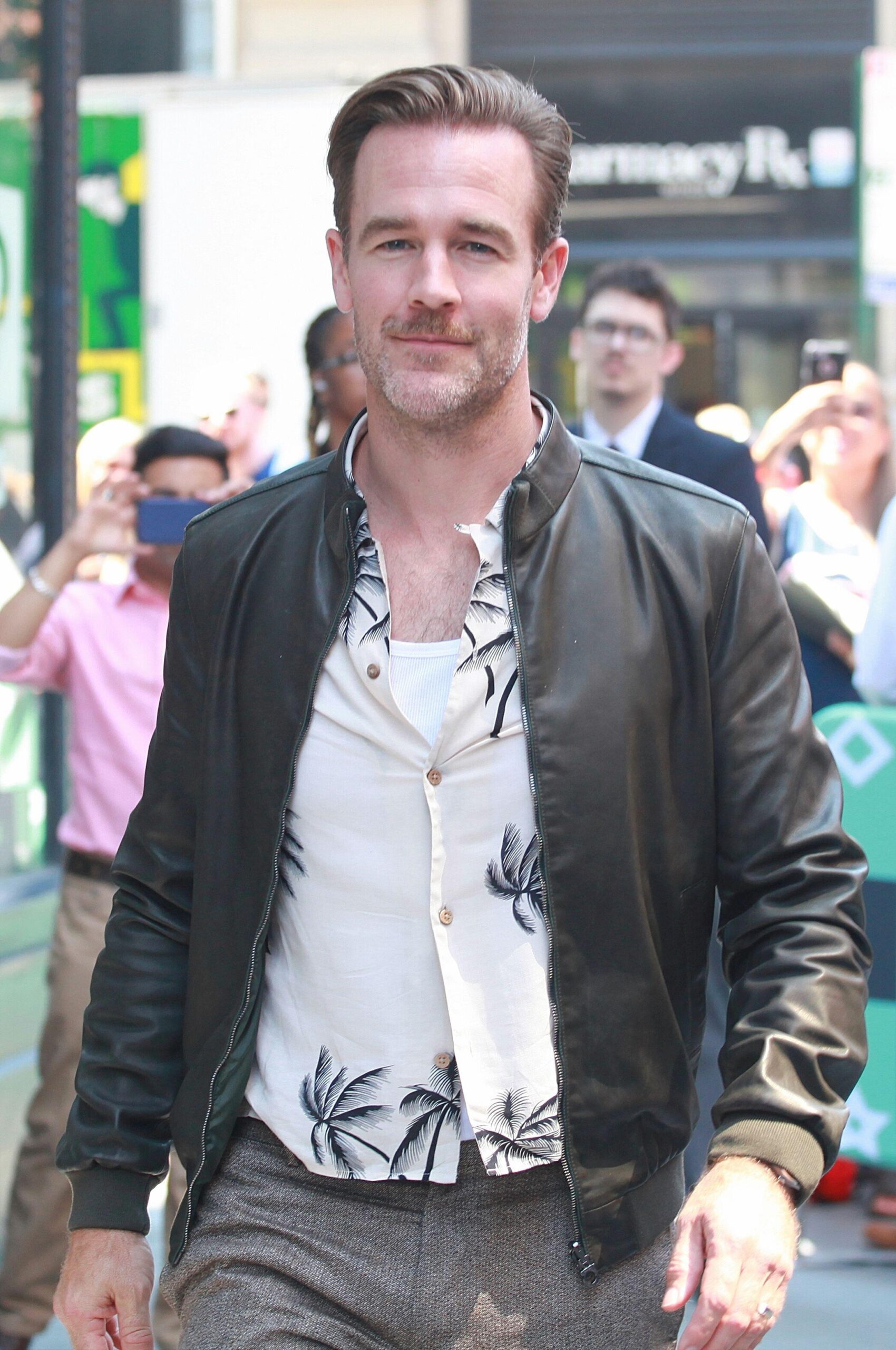 Preminuo James Van Der Beek