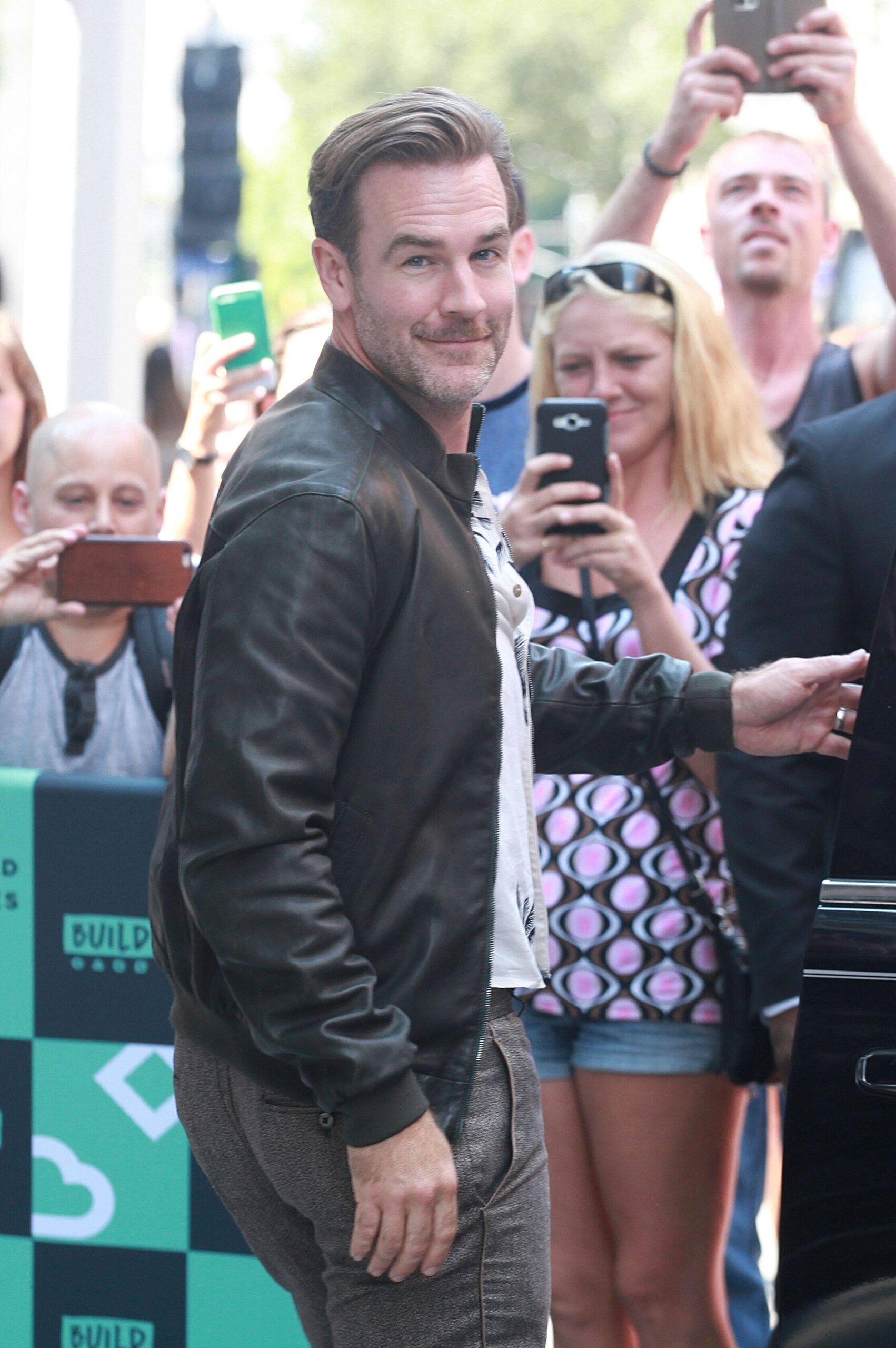 Preminuo James Van Der Beek