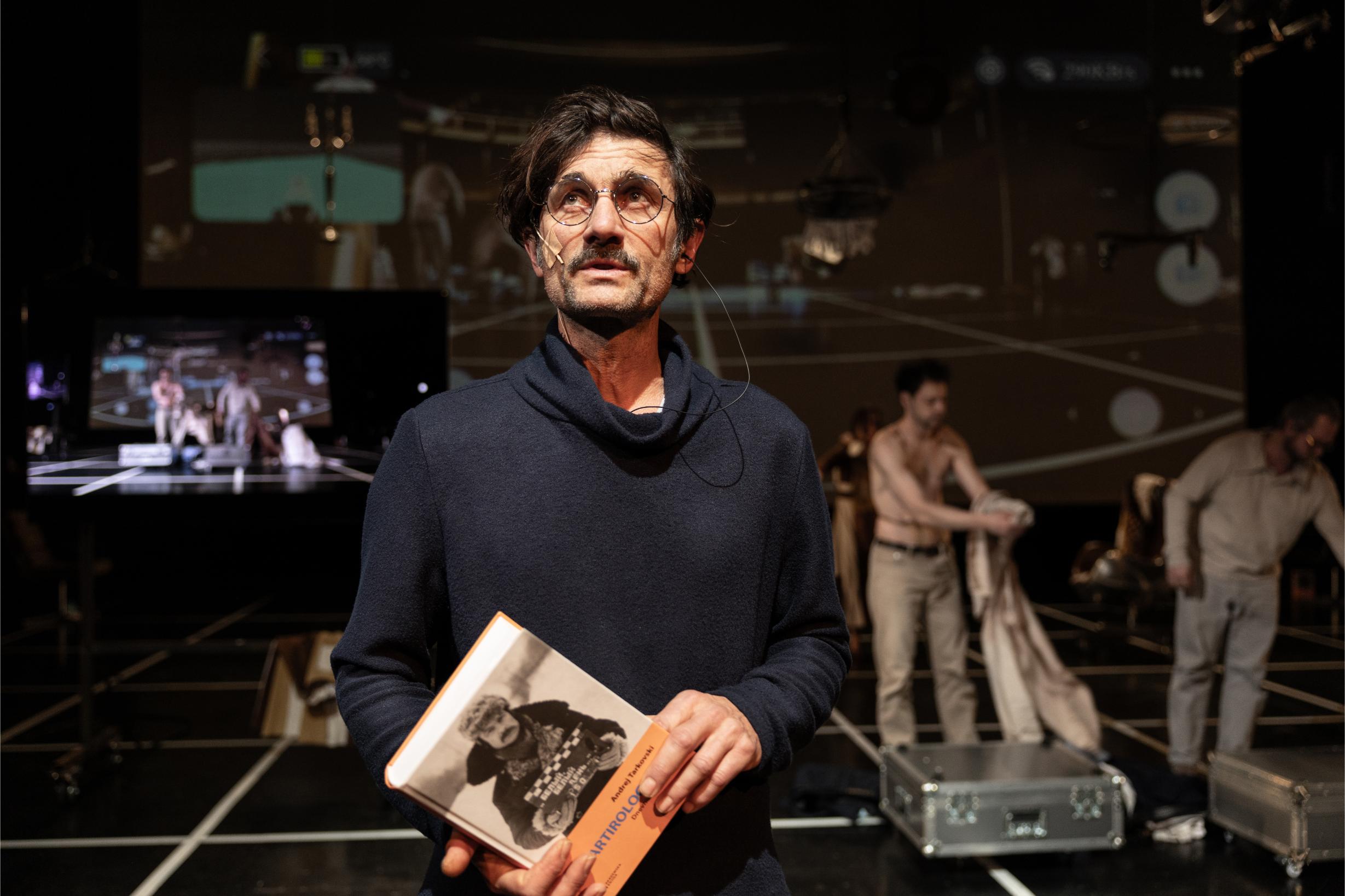 SOLARIS DVA U ZAGREBAČKOM KAZALIŠTU MLADIH Autorski projekt Boruta Šeparovića u koprodukciji Montažstroja i INK Pula