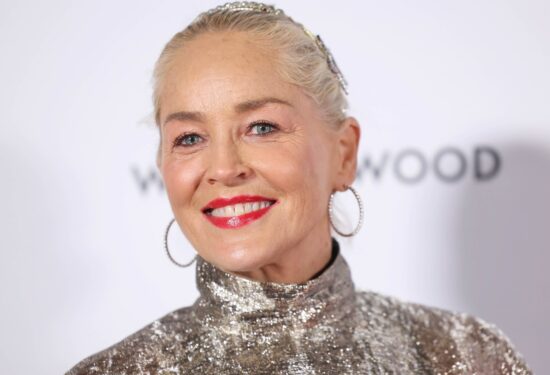 sharon stone u kaput izakova hello magazin croati ahrvatska