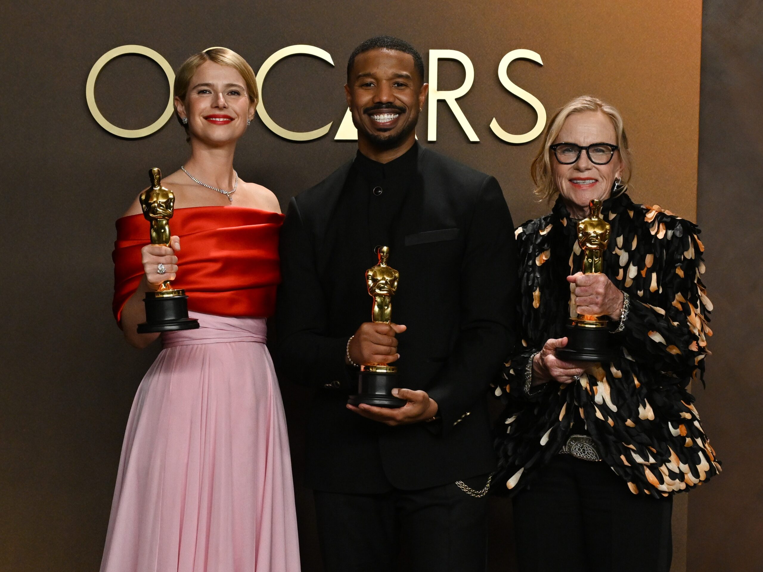 Amy Madigan oduševila svijet i osvojila prestižnu nagradu za sporednu ulogu