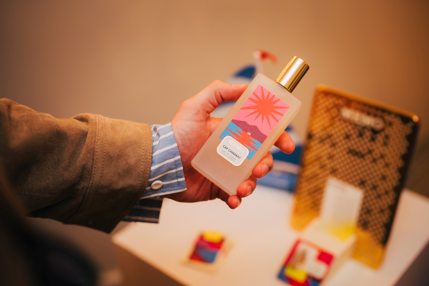 ljeto u bočici: miris koji se ne nosi, nego doživljava