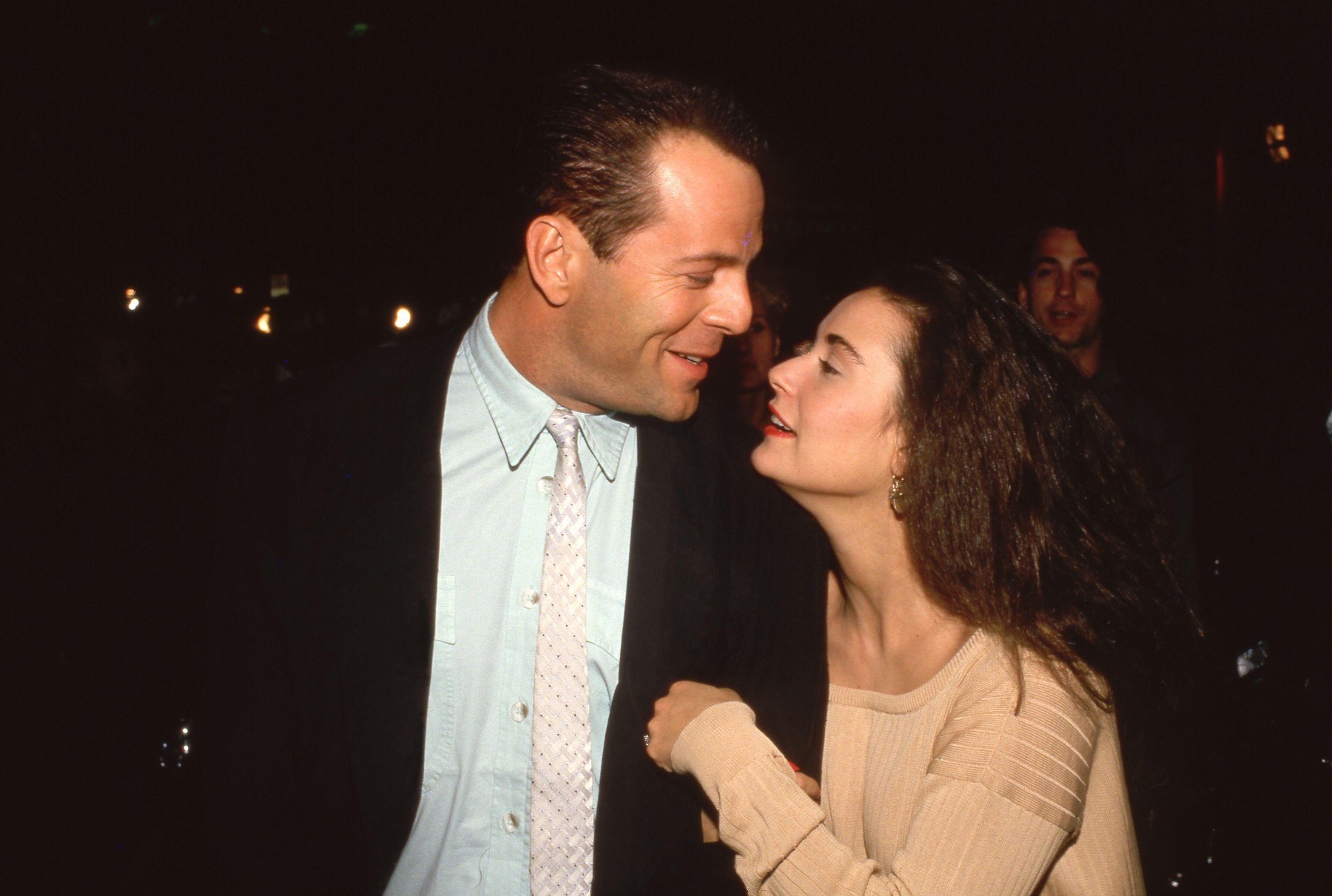 Demi Moore dirnula objavom za Brucea Willisa