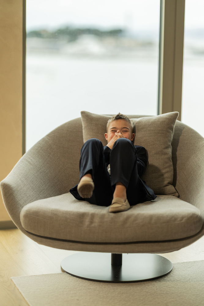 Kroz objektiv Ivana Gudića djeca prenose poruku da svatko zaslužuje biti viđen, voljen i prihvaćen