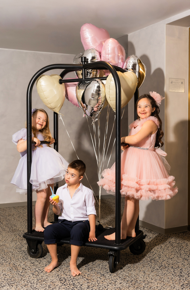 Kroz objektiv Ivana Gudića djeca prenose poruku da svatko zaslužuje biti viđen, voljen i prihvaćen