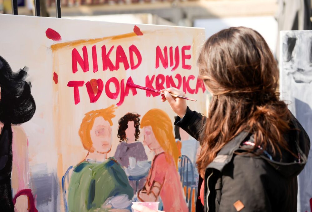 L'ORÉAL PARIS KAMPANJOM STAND UP PRETVORIO CVIJETNI TRG U PROSTOR SOLIDARNOSTI I AKCIJE