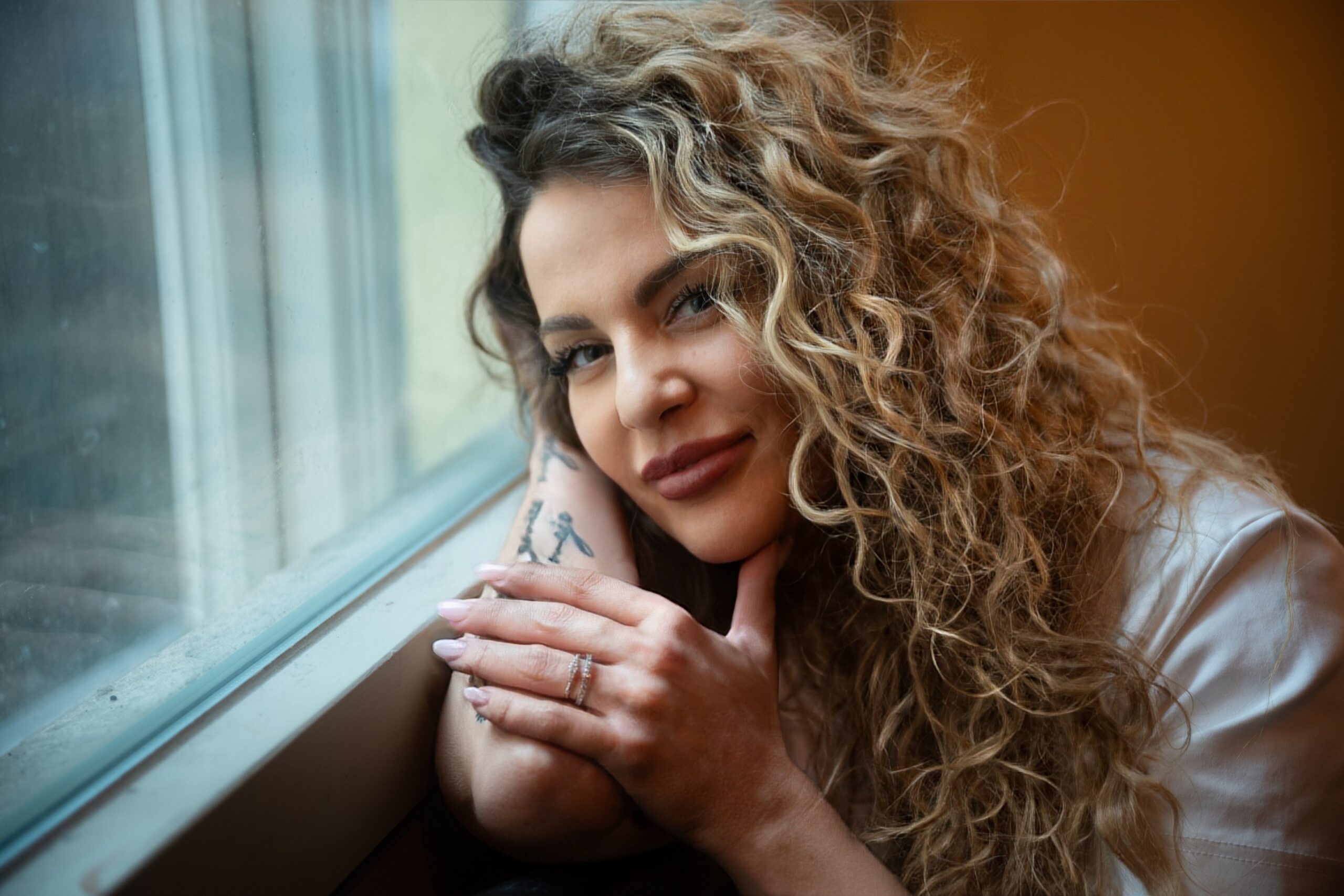 Nakon 19 godina tišine, Paola V objavljuje snažan singl koji otvara novo poglavlje