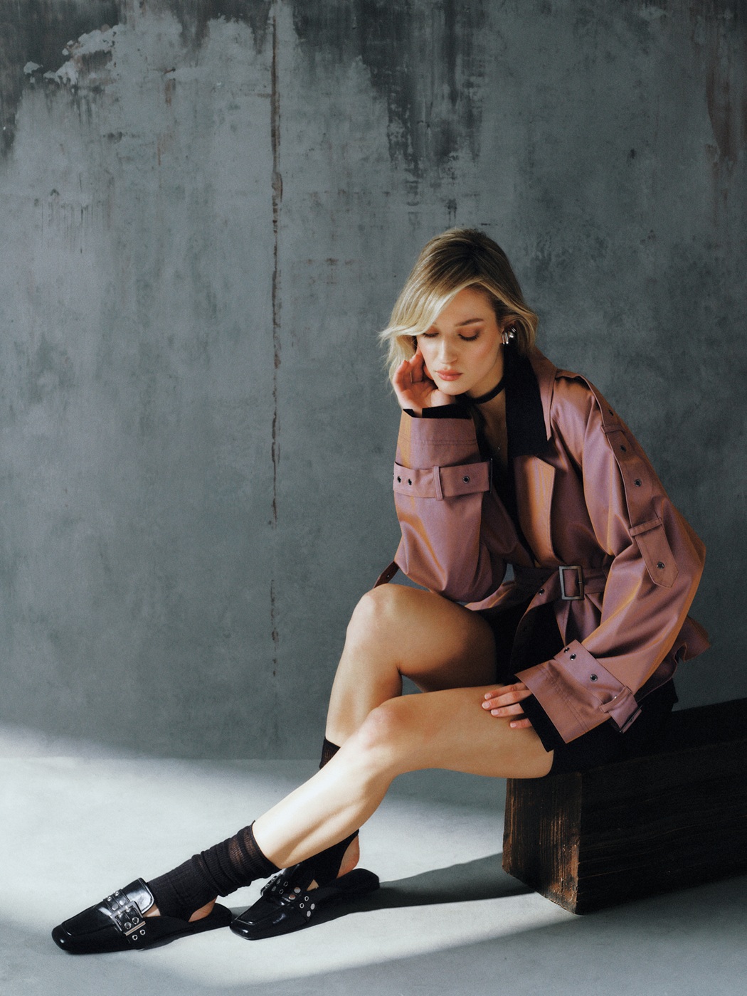 Novosti s domaće modne scene Baloneri i odijela sa zakovicama i patentnim zatvaračima u novoj kolekciji brenda MB by Marta Buzolić