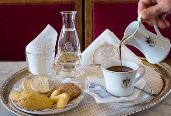 Od Casanove do modernih putnika Legendarni kafić