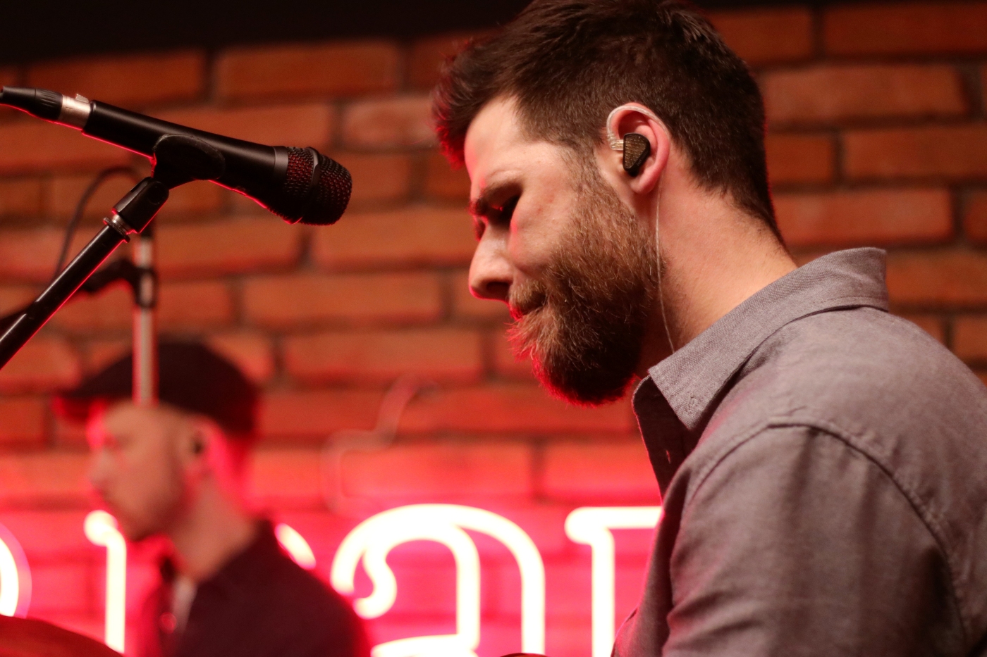 U Guliver Baru predstavljena dva autorska projekta: Petra Antolić promovirala EP “Born Again”, Daria Korić najavila album “Odaberimo ljepši kraj”