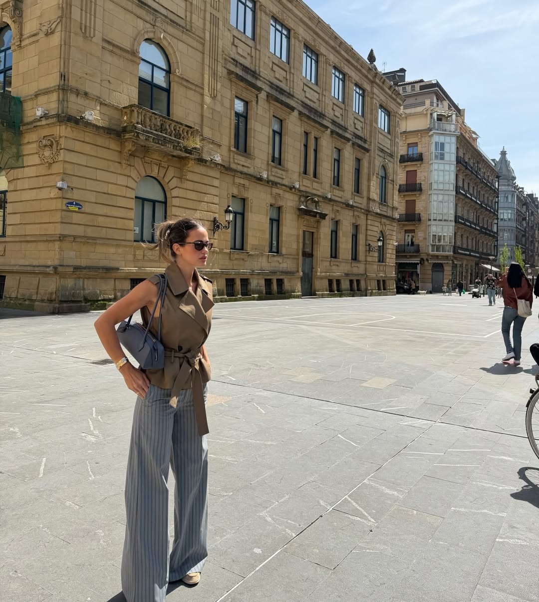 Jedan komad, bezbroj kombinacija: Adriana Ćaleta-Car u hit hlačama proljeća