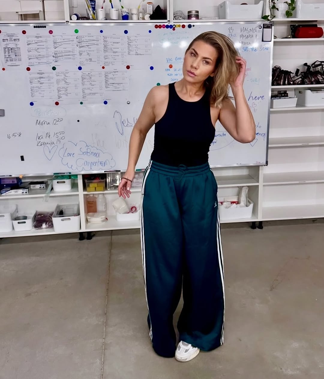 Ana je kćer Lanu dobila sa suprugom Danijelom Tahirijem, za kojeg se udala 2010. godine.