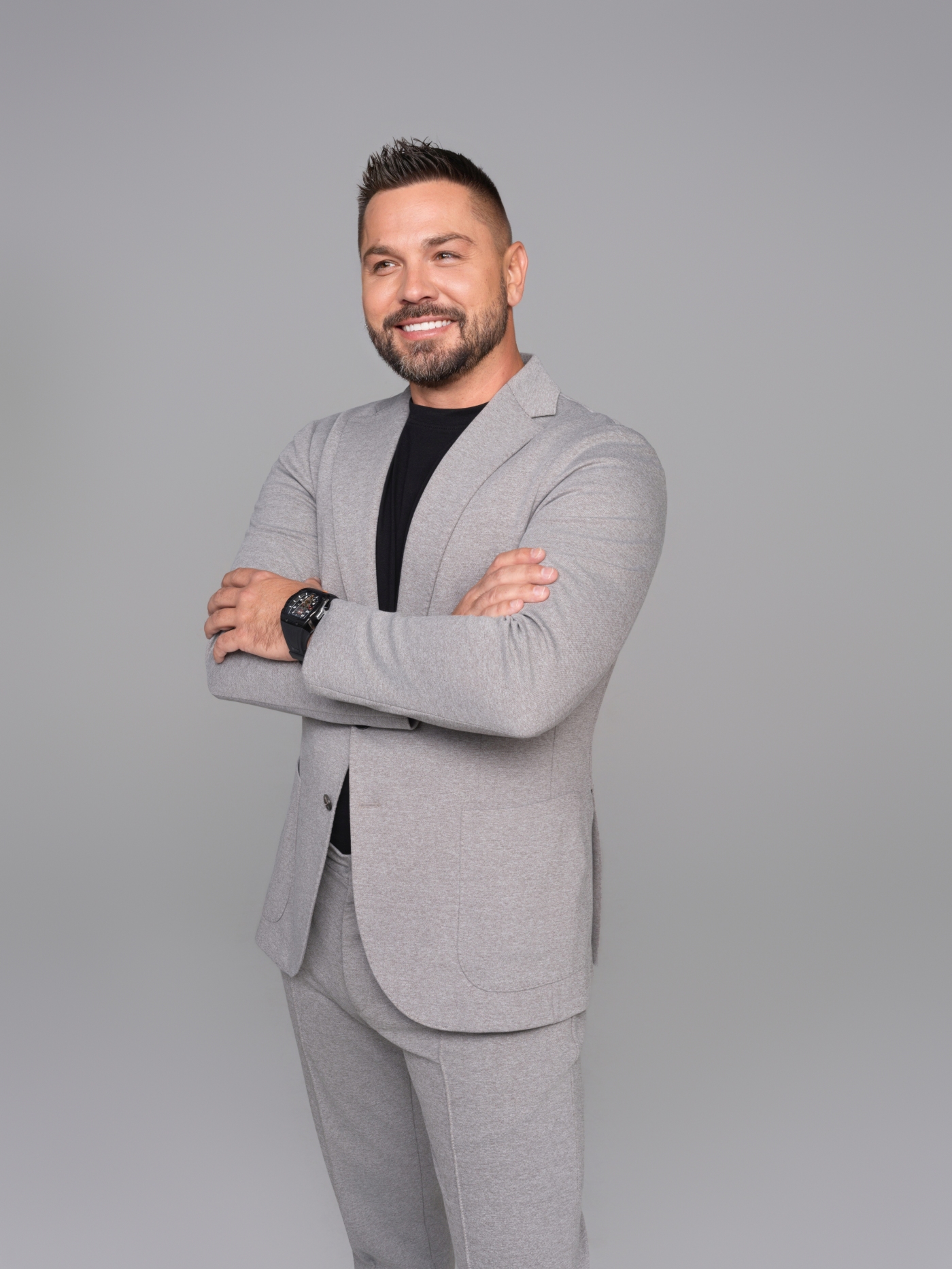 Johann Nemrave HELLO!