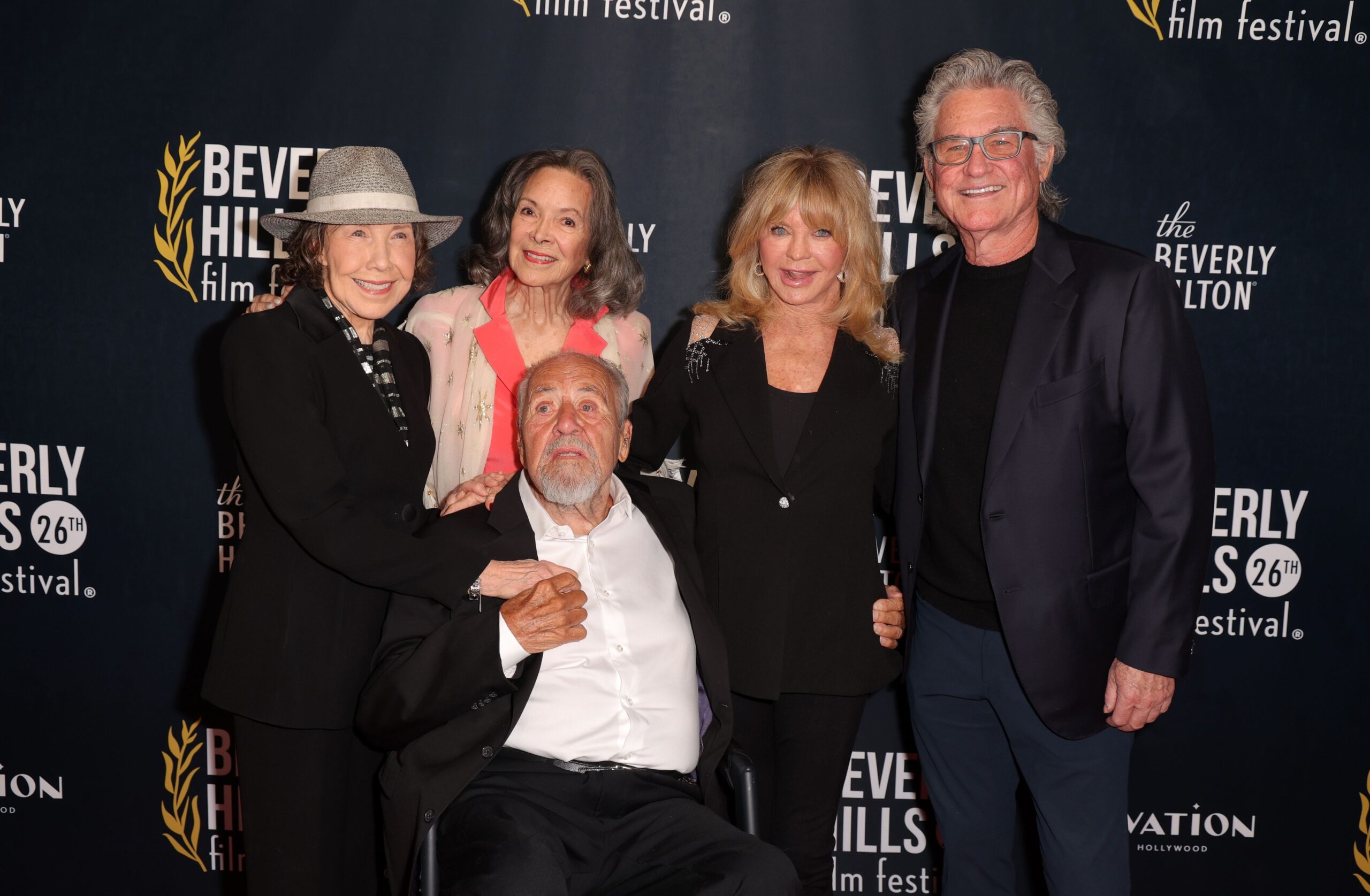 Goldie Hawn i Kurt Russell oduševili rijetkim zajedničkim izlaskom HELLO MAGAZIN CROATIA HRVATSKA