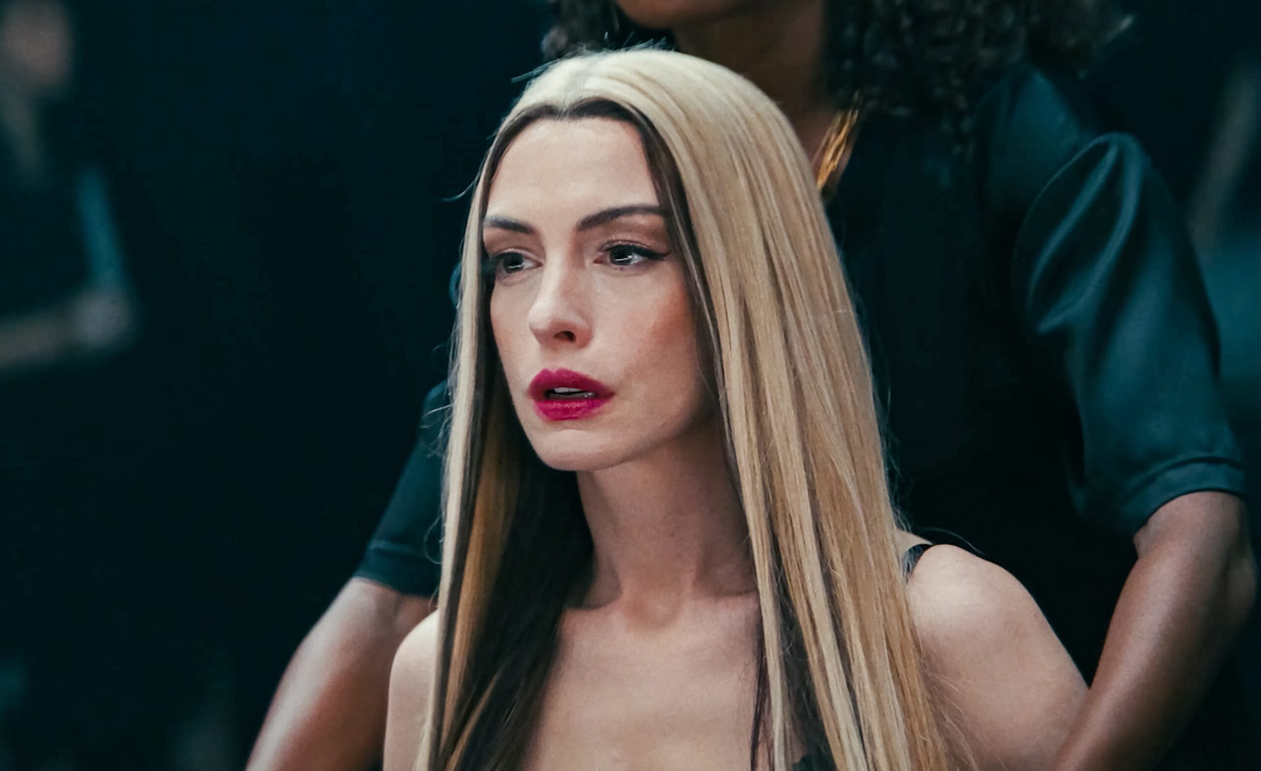 Kako je Reputation turneja Taylor Swift oblikovala nevjerojatnu izvedbu Anne Hathaway Mary HELLO MAGAZIJN CROATIA HRVATSKA