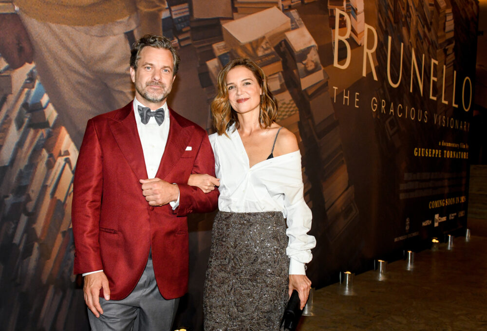 Katie Holmes oduševila novom frizurom