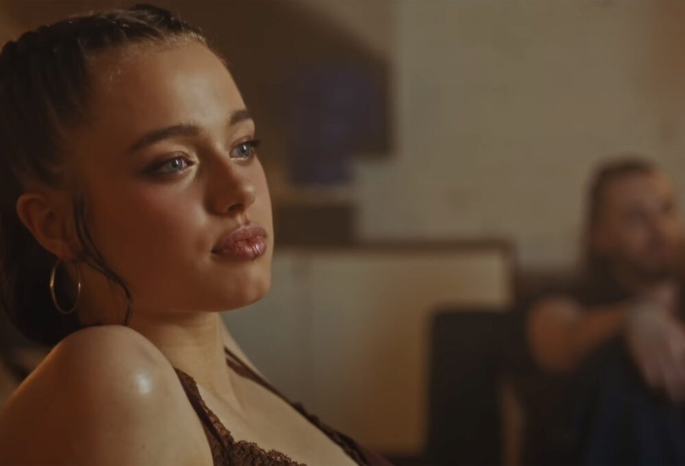 Kći Angeline Jolie i Brada Pitta debitirala u videospotu