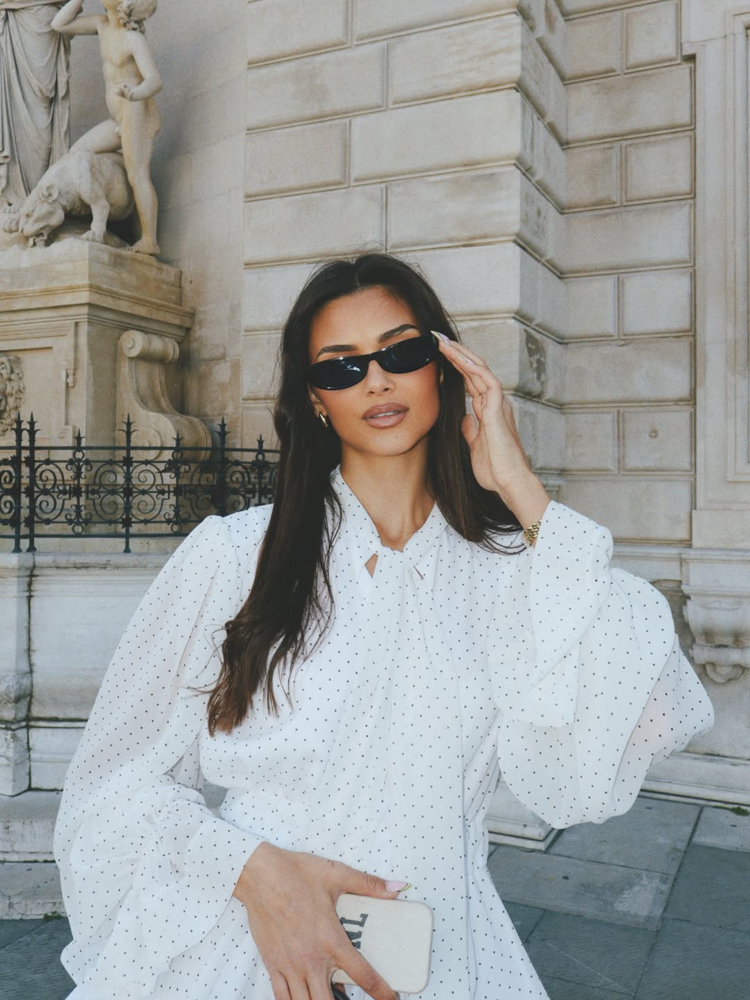 Laura Gnjatović pokazala zaručnika