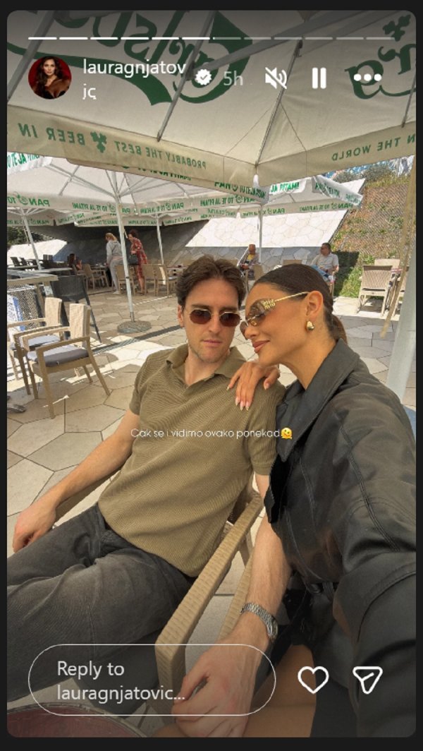 Laura Gnjatović pokazala zaručnika