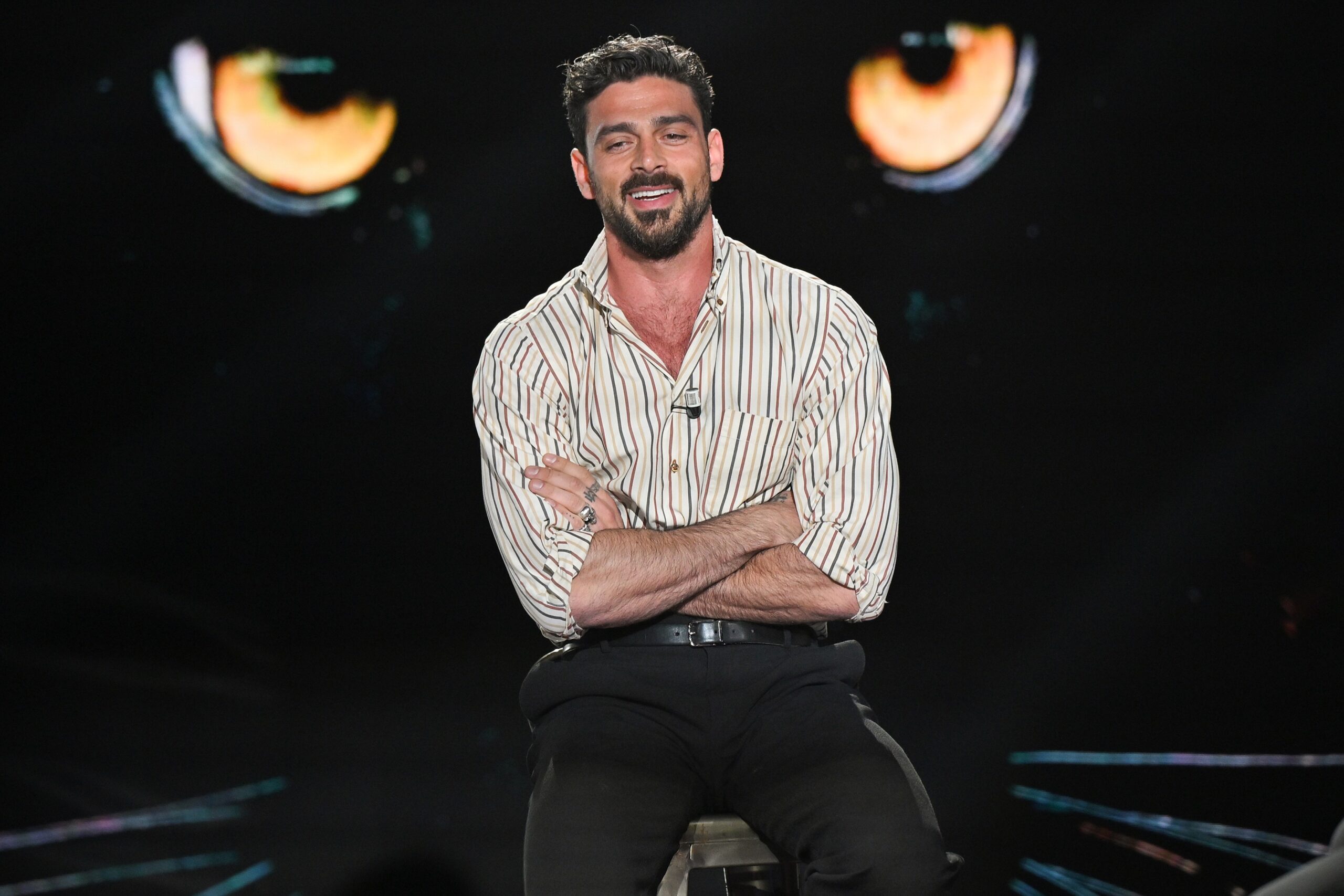 michele morrone stiže u zagreb: spektakl na strossmayerovu trgu donosi 10.000 eura i iskustvo koje se ne propušta