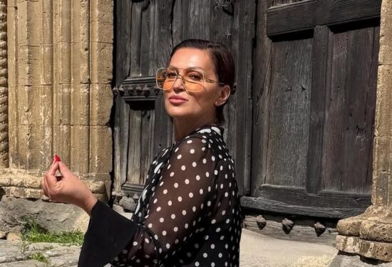 Nina Badrić uživa na Siciliji u luksuznom stilu