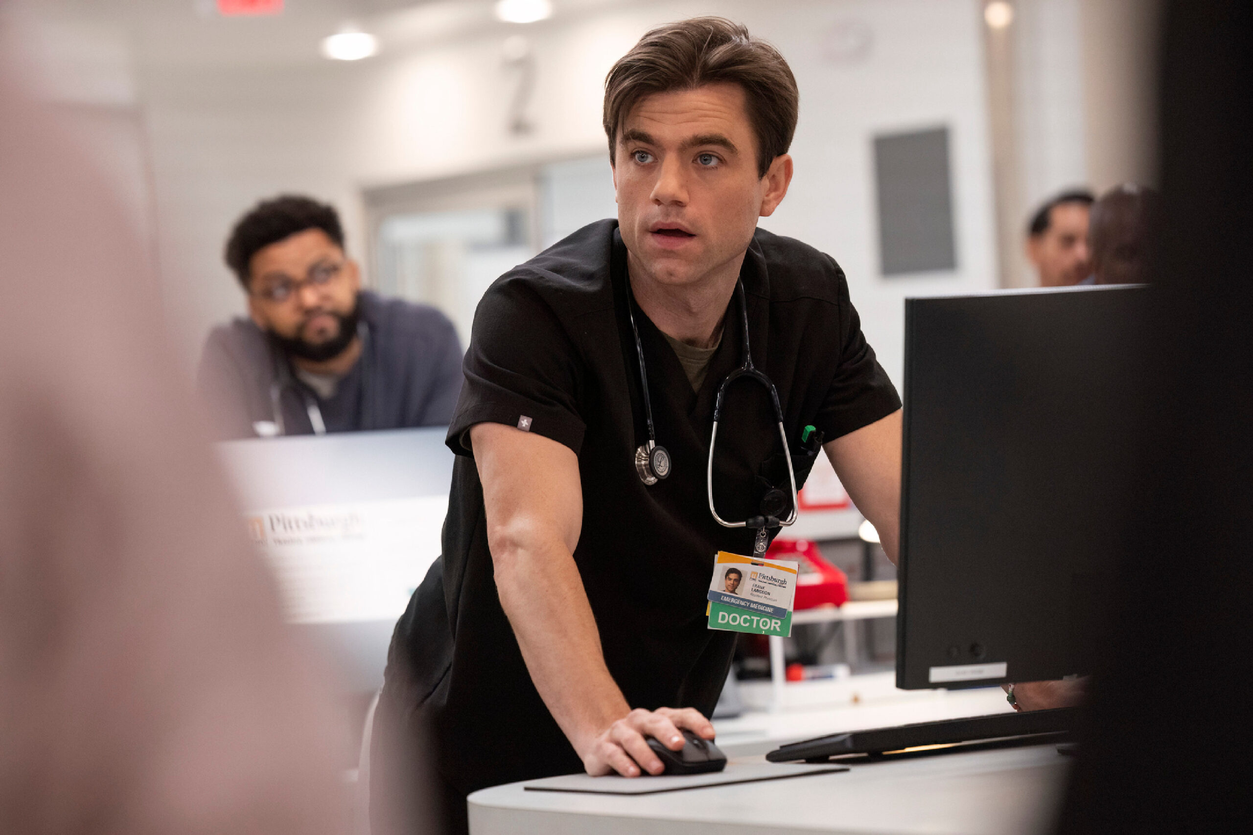 Patrick Ball, The Pitt, HBO serija, studentski dug, glumačka karijera, borba za uspjeh, New York