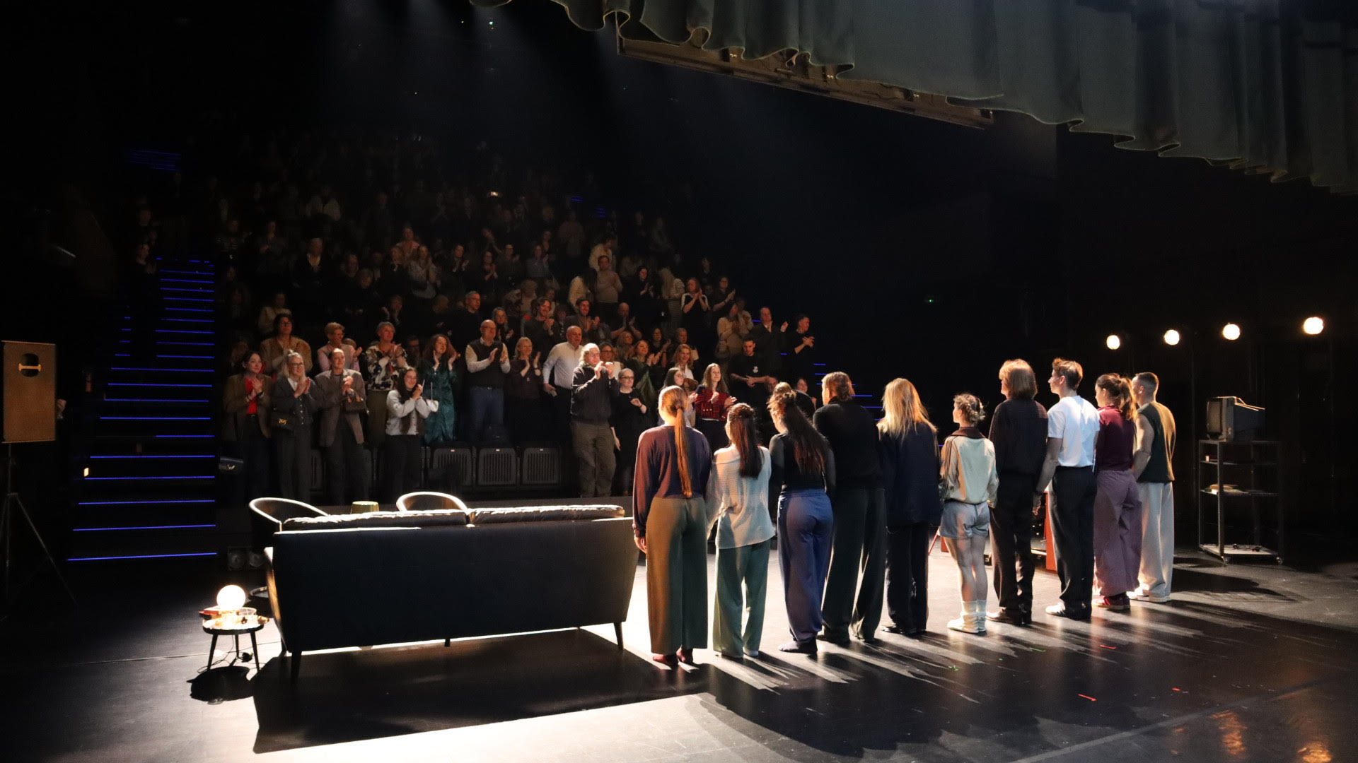 ZKM-ova predstava ACID / KISELINA na premijeri u Litvi ispraćena dugotrajnim pljeskom