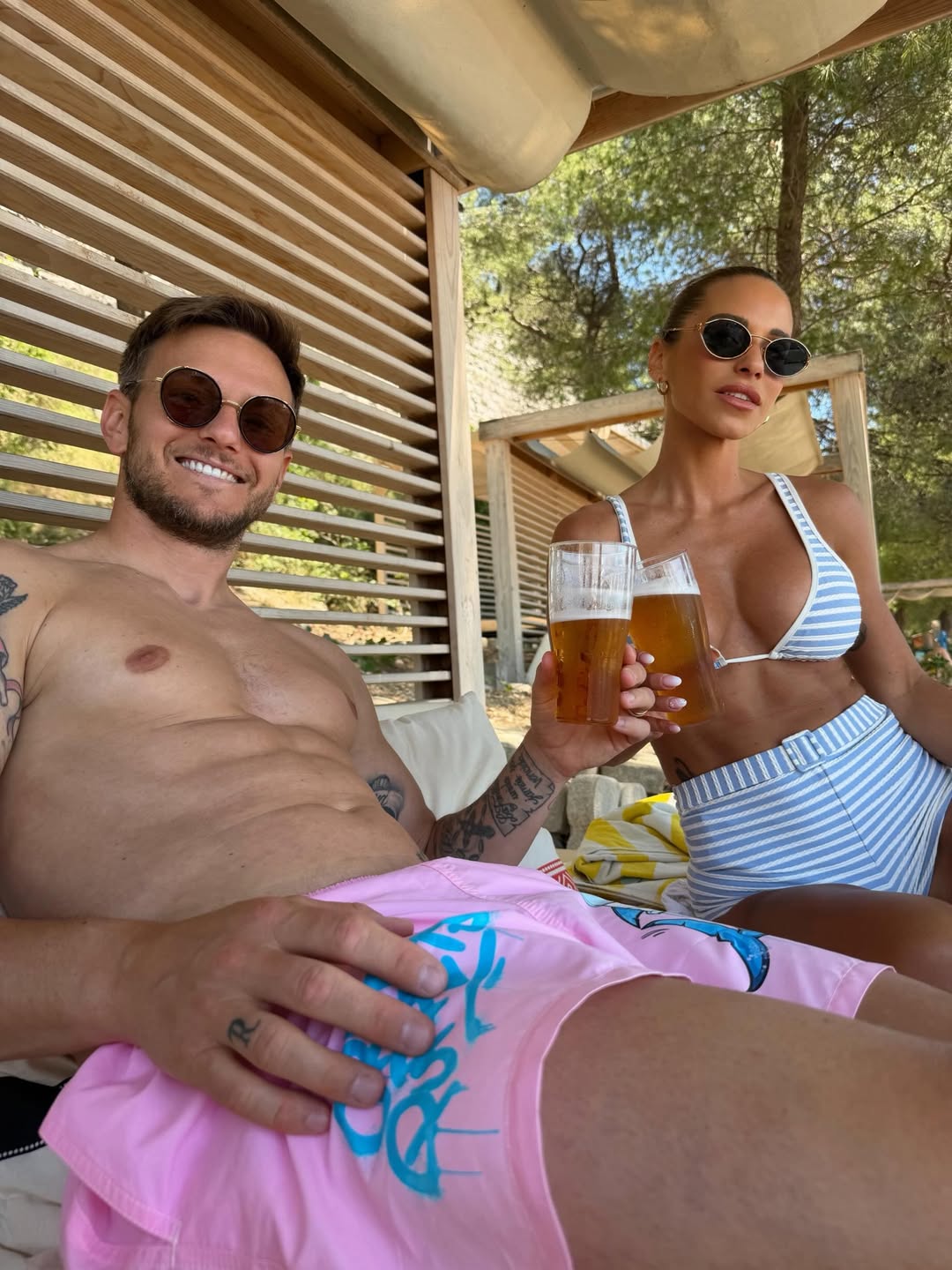 Ivan Rakitić i Raquel Mauri već otvorili sezonu kupanja