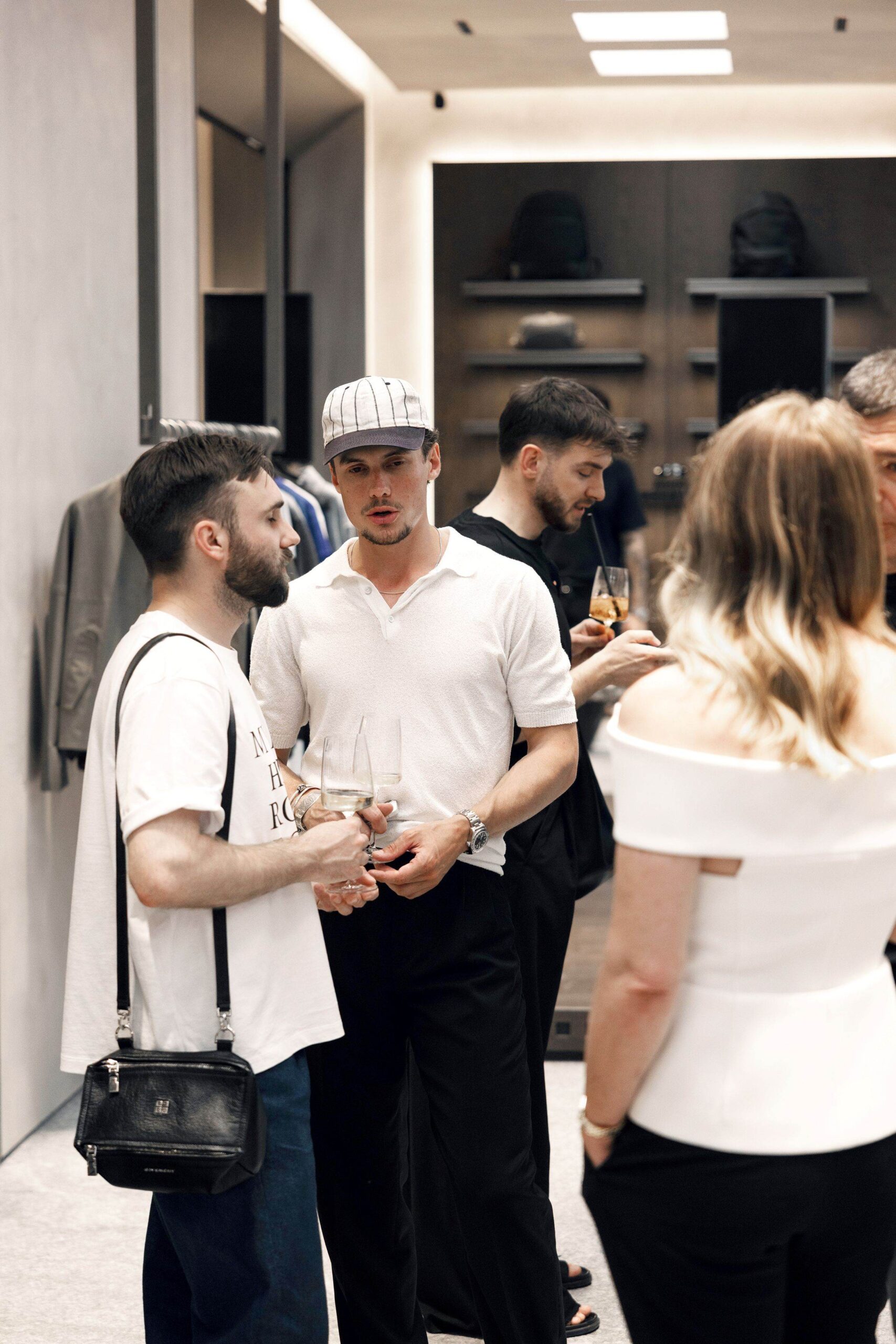 maria men store brunello cucinelli 