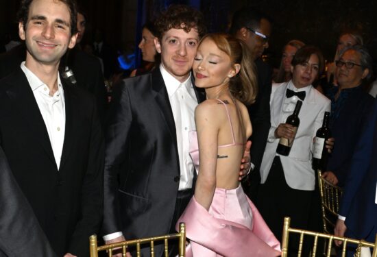 Ariana Grande i Ethan Slater prekinuli