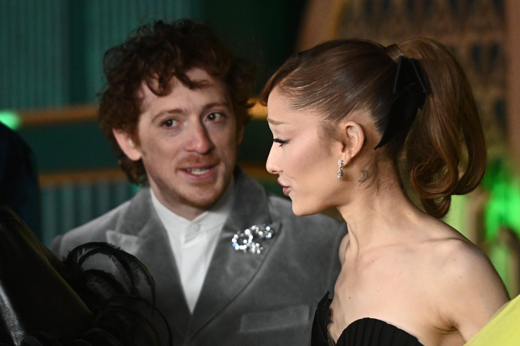 Ariana Grande i Ethan Slater prekinuli