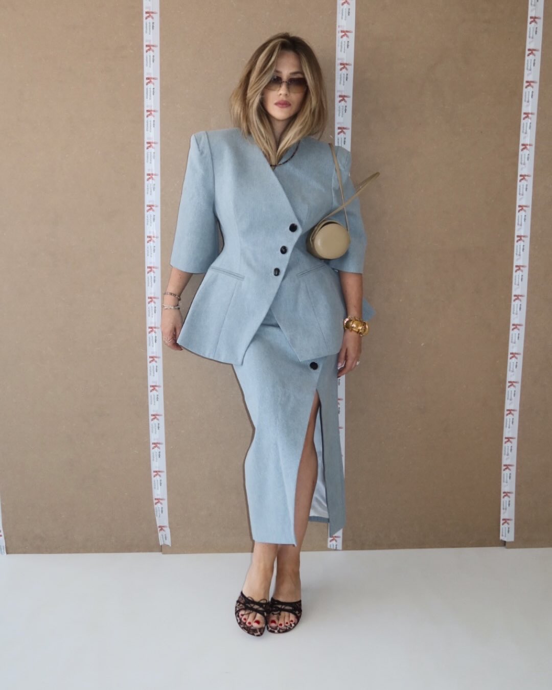 Izabel Kovačić pokazala kako izgleda savršeno ljetno poslovno izdanje hello magazin croatia hrvatska