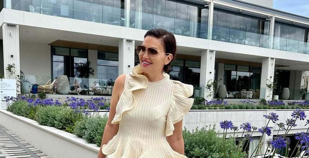 Nina Badrić u Poreču nosila Zara top koji izgleda puno skuplje nego što jest