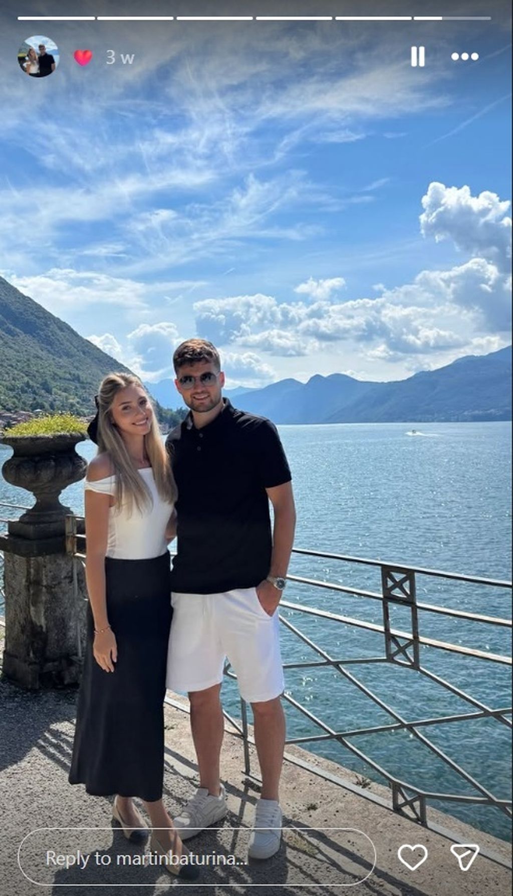 Samozatajna djevojka Martina Baturine