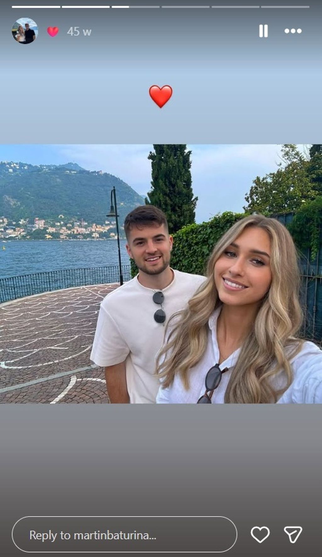 Samozatajna djevojka Martina Baturine