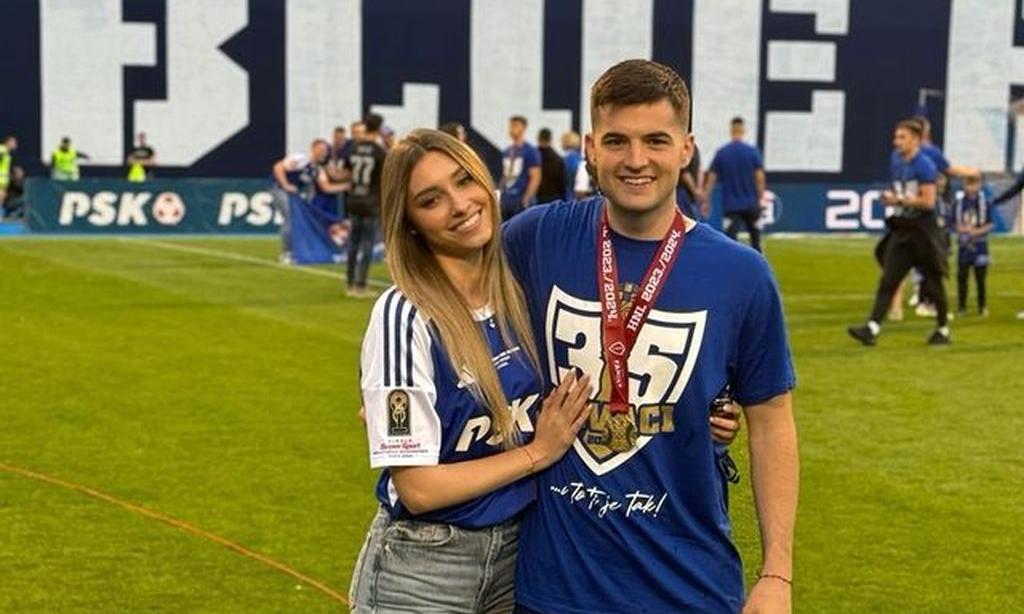 Samozatajna djevojka Martina Baturine
