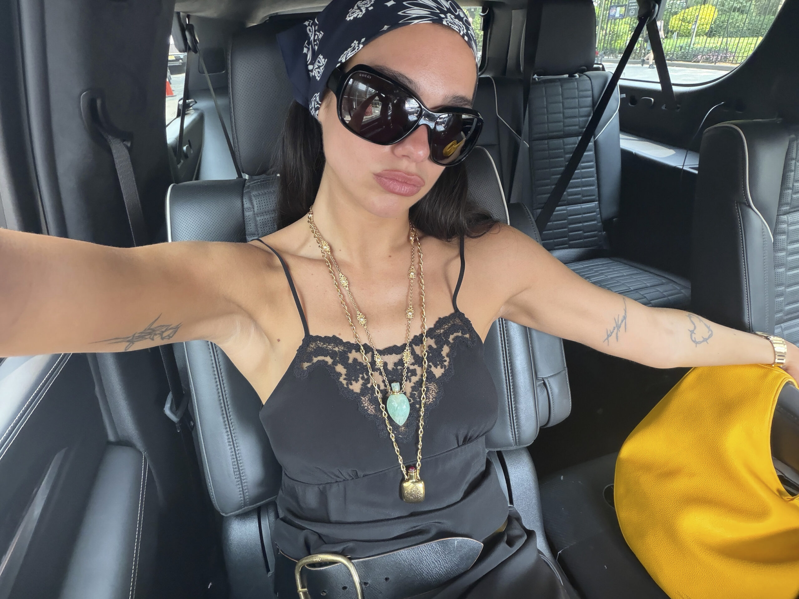Dua Lipa, Dua Lipa New York, Hermès Birkin 30, Birkin torba, luksuzna torba