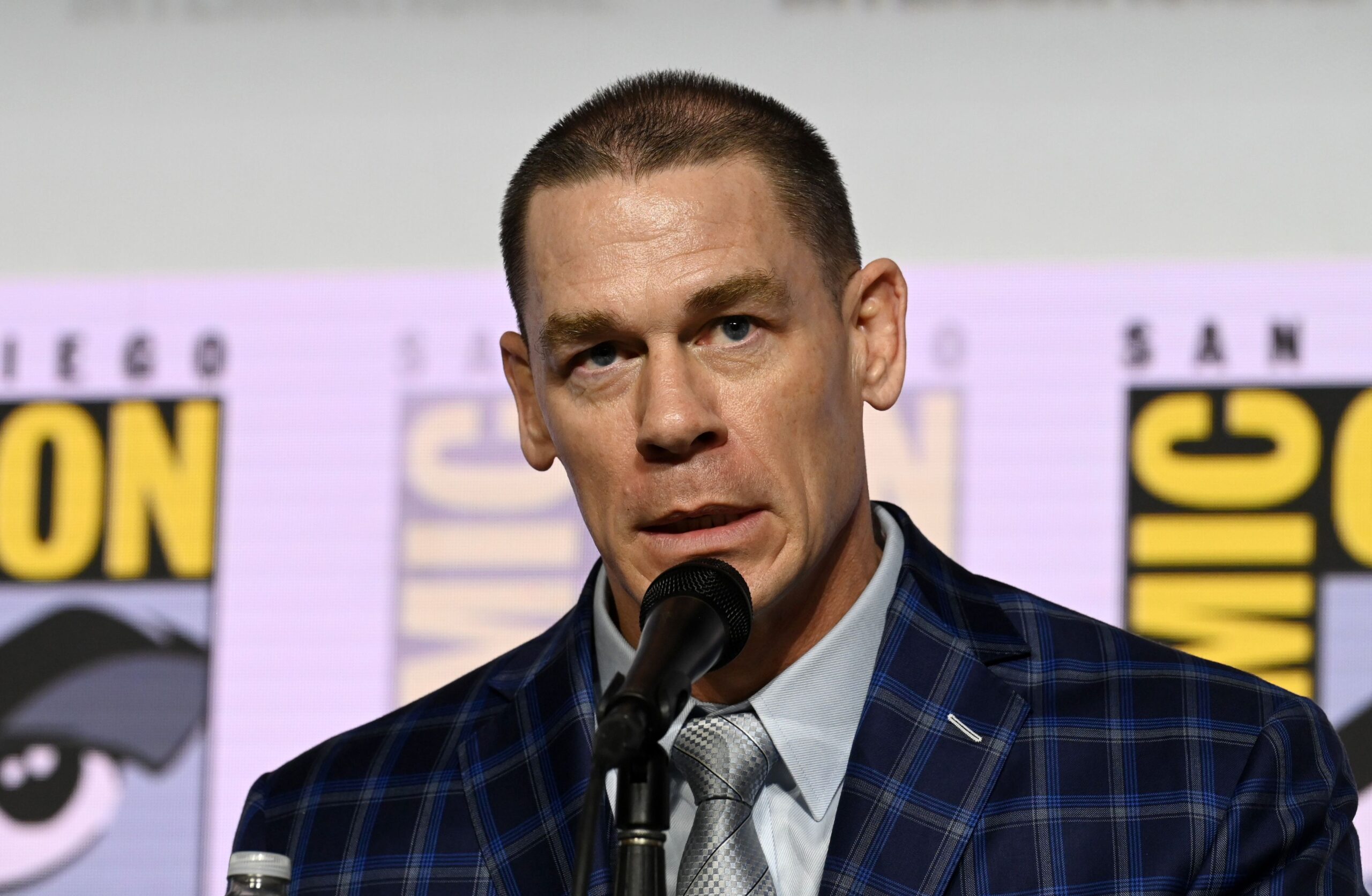 John Cena otkrio kroz što je prošao zbog kose