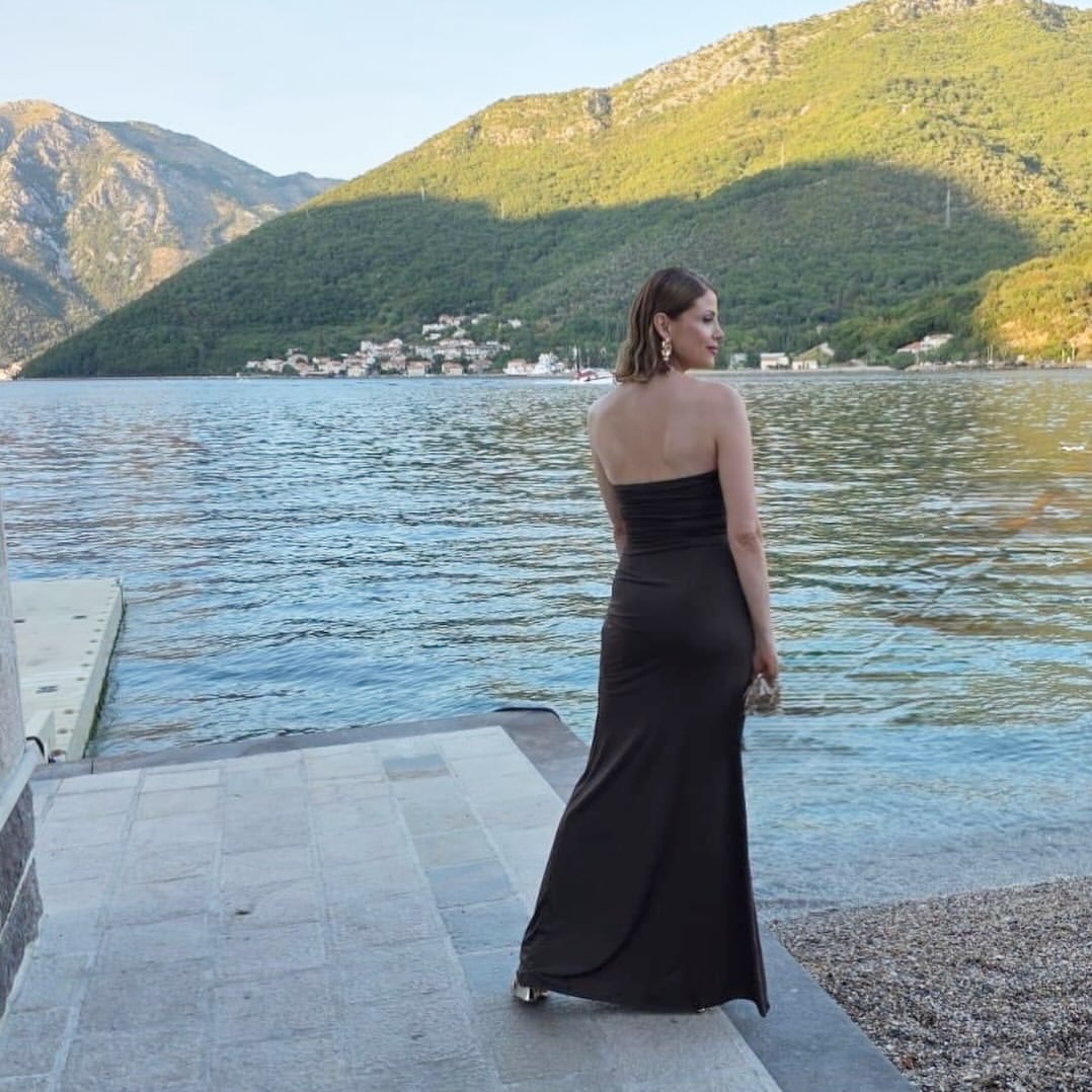 Lejla Filipović u haljini domaćeg brenda