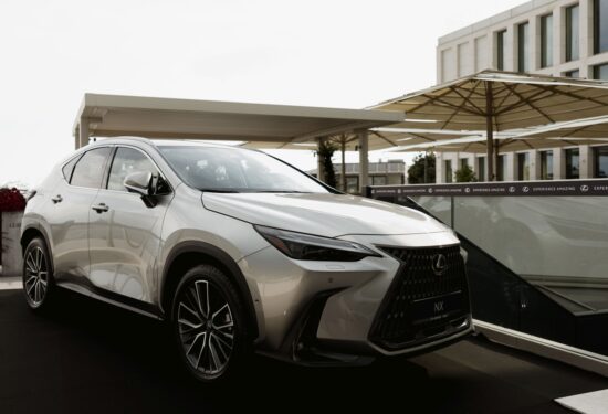 lexus