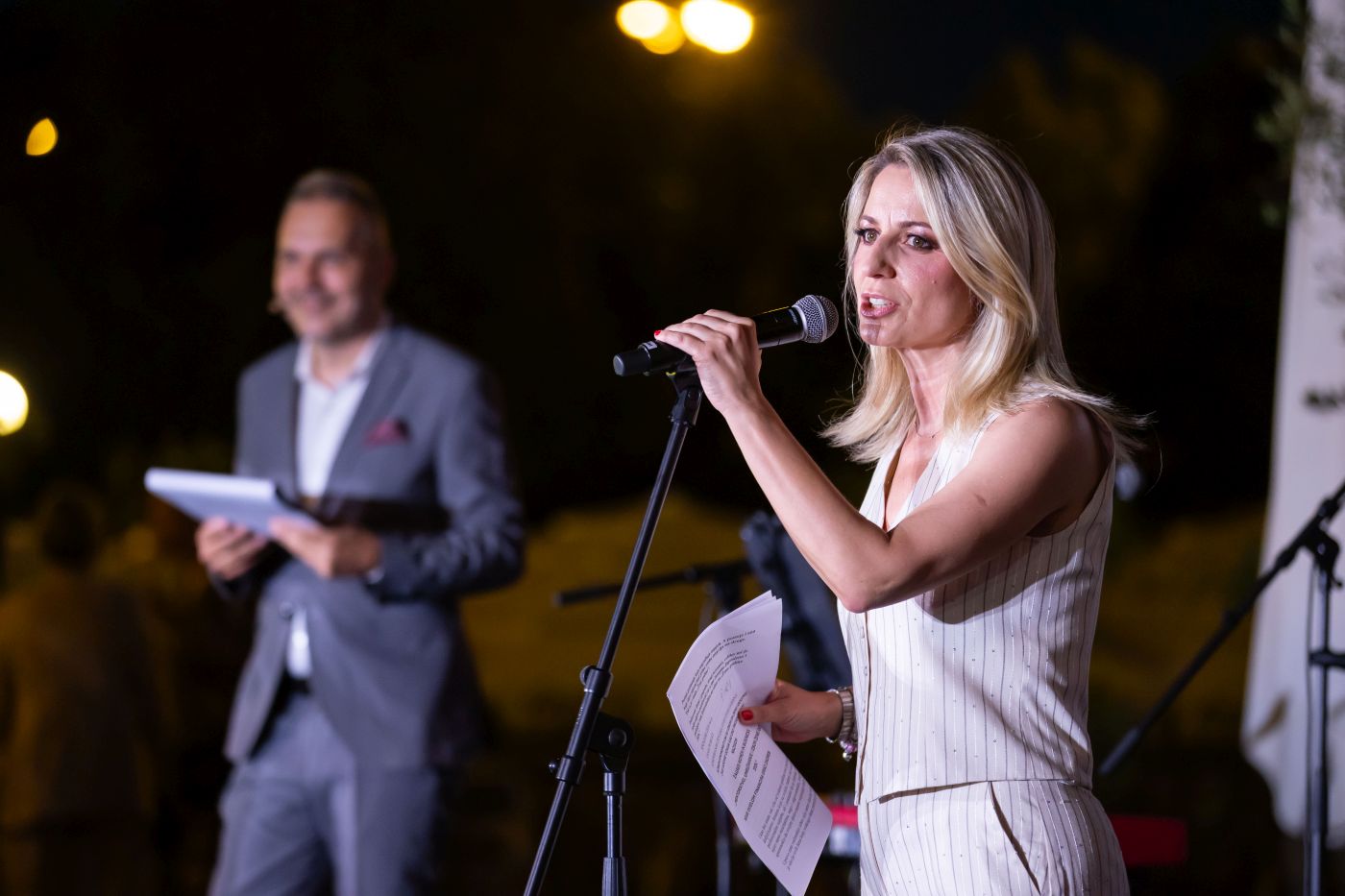 zena godine