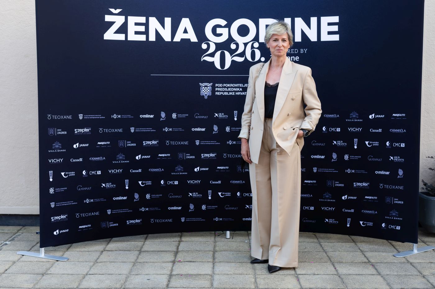 zena godine