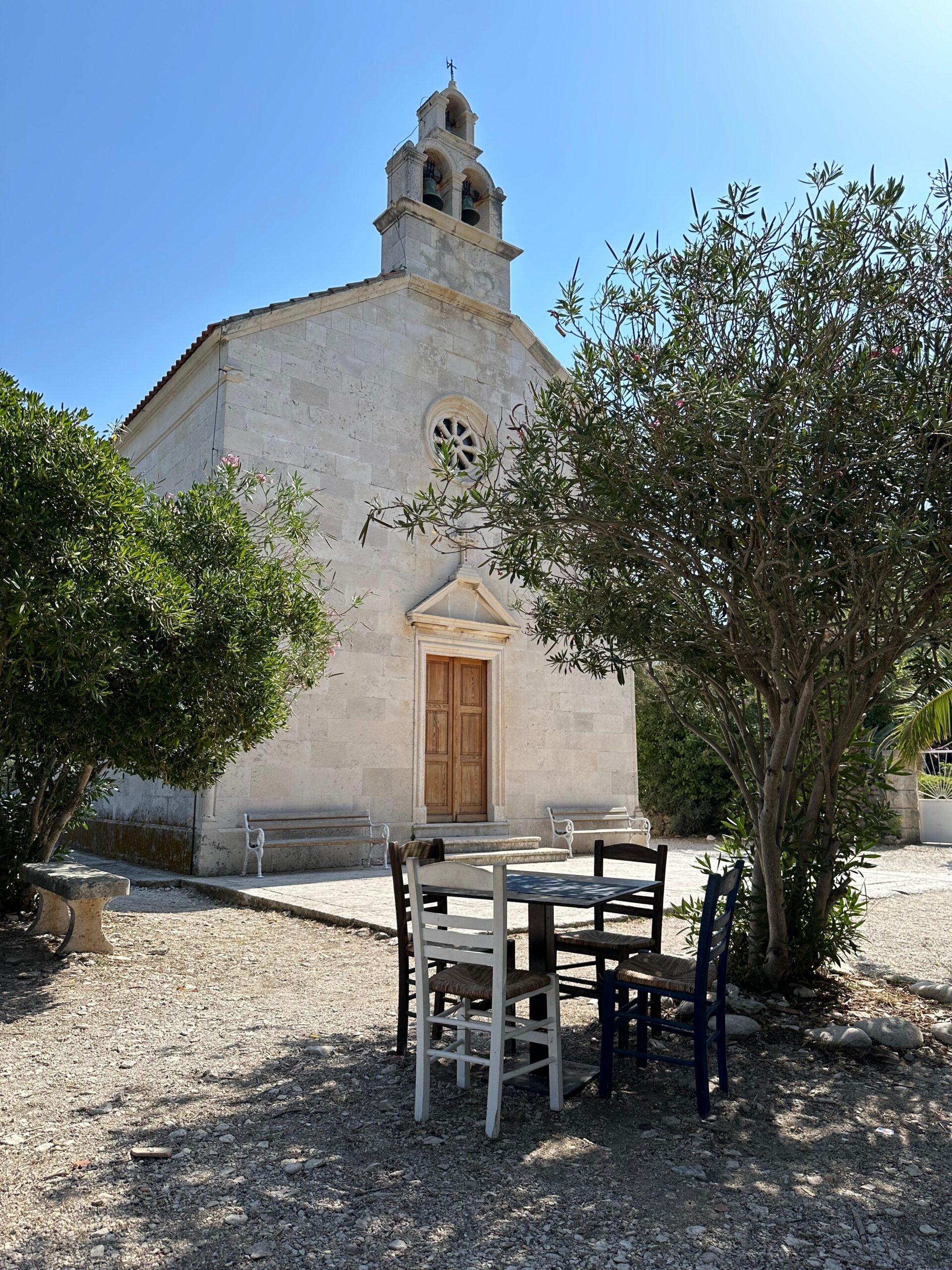 vrnik