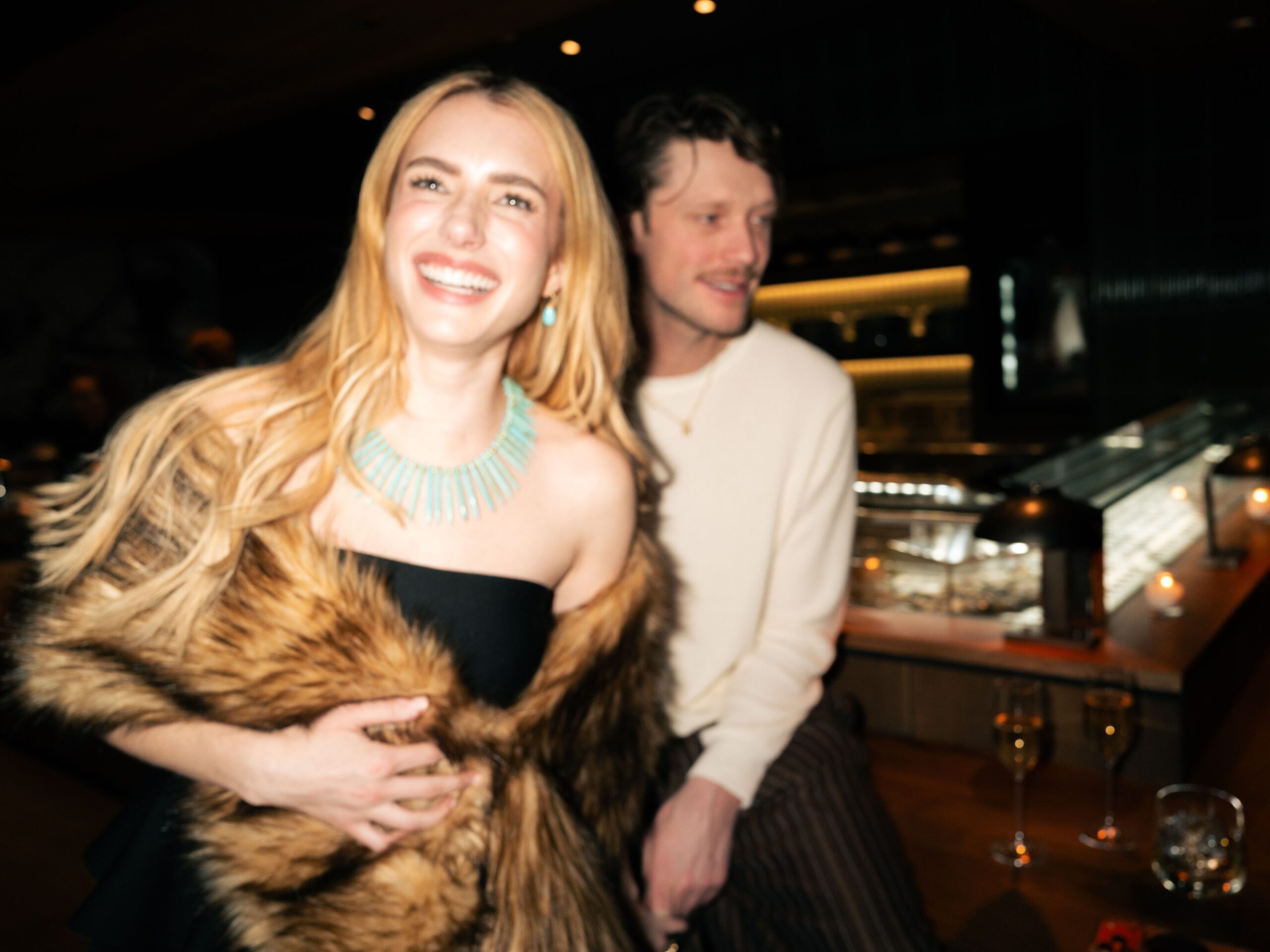 Emma Roberts podijelila dosad neviđene prizore s vjenčanja
