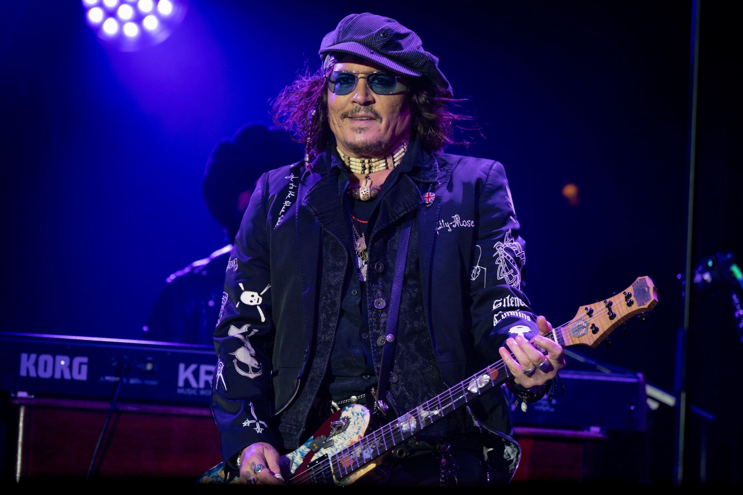 HOLLYWOOD VAMPIRES PRVI PUT U HRVATSKOJ ROCK SPEKTAKL U ARENI ZAGREB